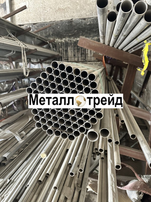 Труба нержавеющая бесшовная 12Х18Н10Т 89x4,5 мм 6010